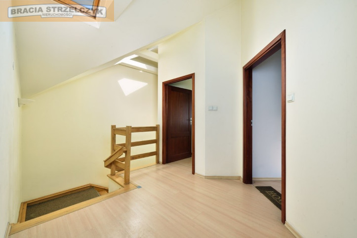 Lokal Sprzedaż  Mokotów Bartycka 11